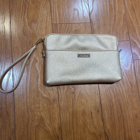 Jeanne Pink Lottie Gold wristlet - Picture 2 of 5